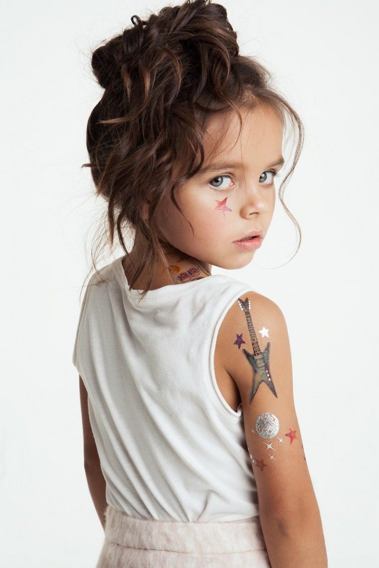 Татуировки для девочек подростков: маленькие и милые (64 фото) 37 Татуировки для девочек подростков: маленькие и милые (64 фото) 1 тату