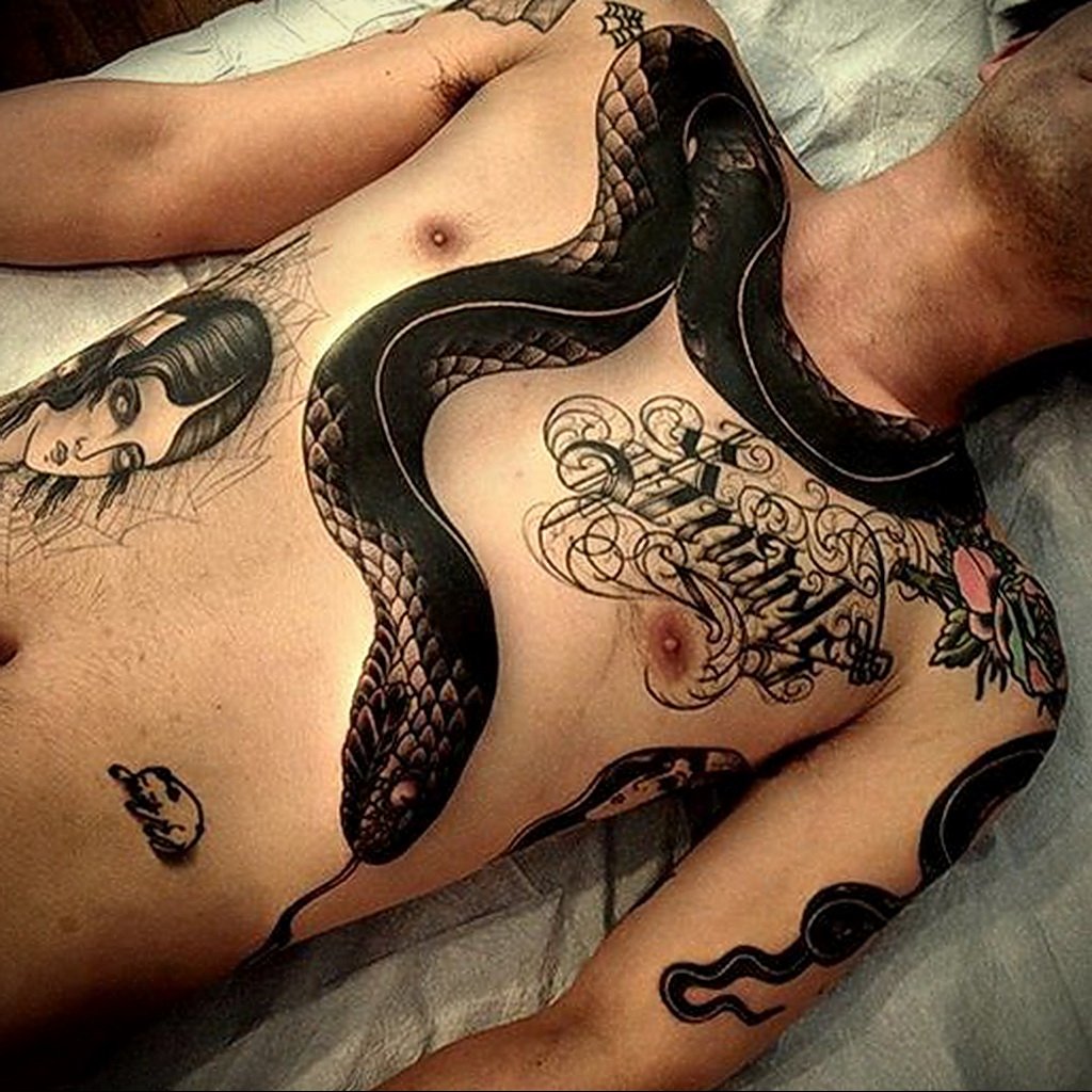 Татуировка змея на плече - 74 фото 28 Татуировка змея на плече - 74 фото 28 тату