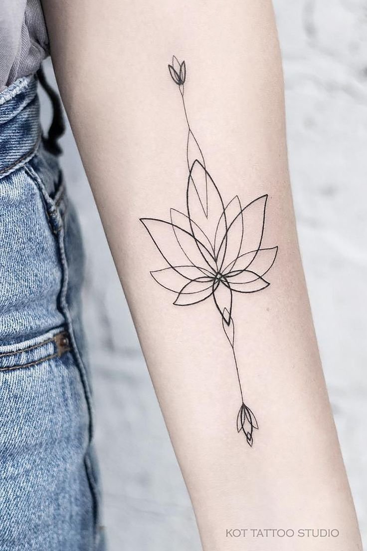 Тату лотос на руке - эскизы и реализованные (65 фото) 43 Тату лотос