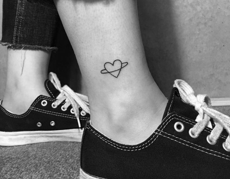 Татуировки для девочек подростков: маленькие и милые (64 фото) 43 Милые татуировки