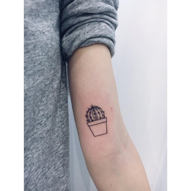 Татуировки для девочек подростков: маленькие и милые (64 фото) 10 Небольшие татуировки