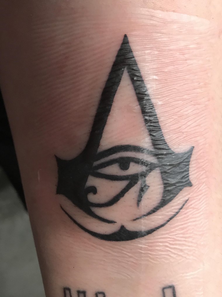 Знак ассасина - эскизы тату (39 фото) 10 Знак ассасина - эскизы тату (39 фото) 9 тату