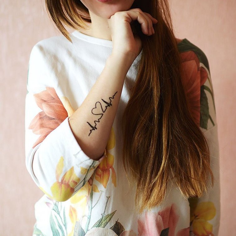 Татуировки для девочек подростков: маленькие и милые (64 фото) 56 Красивые татуировки